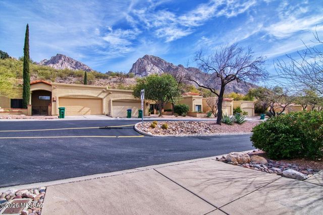 1232 E Camino Diestro, Oro Valley, AZ 85704