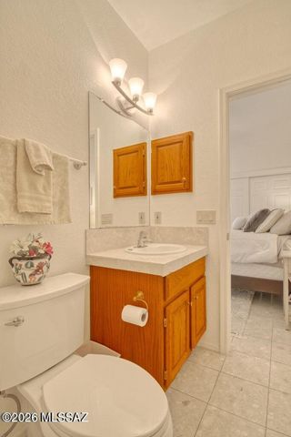 1232 E Camino Diestro, Oro Valley, AZ 85704