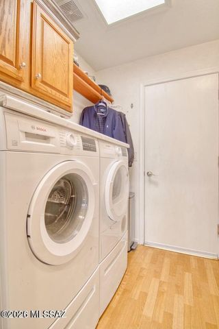 1232 E Camino Diestro, Oro Valley, AZ 85704