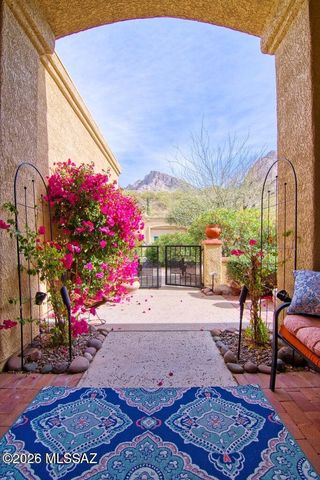 1232 E Camino Diestro, Oro Valley, AZ 85704