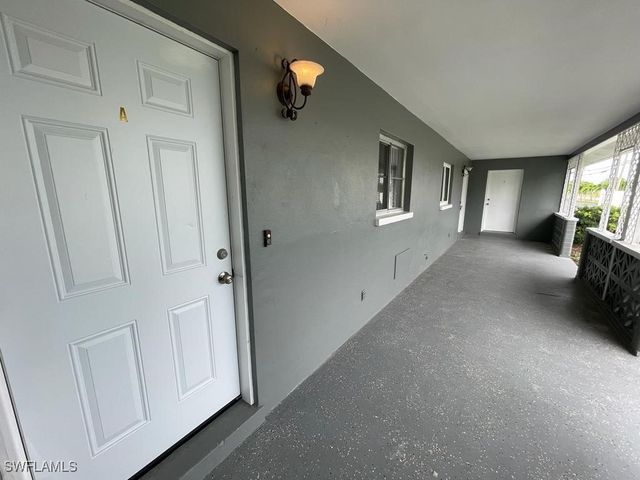 1326 SE 46th ST, Cape Coral, FL 33904