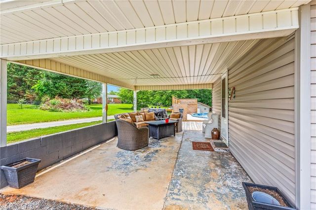 1453 Longtown Road, Yadkinville, NC 27055