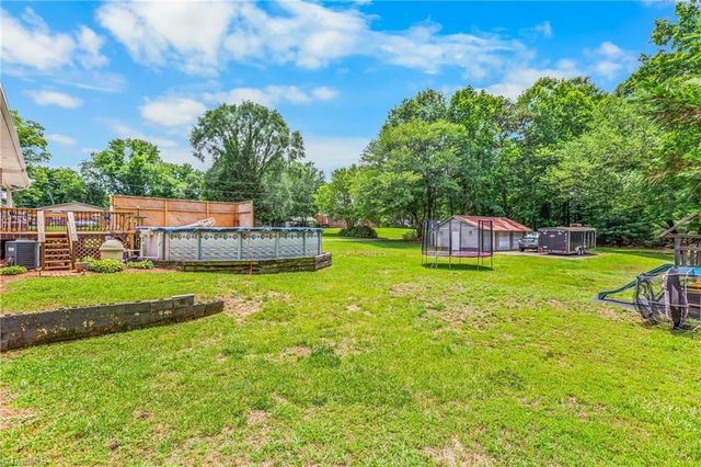 1453 Longtown Road, Yadkinville, NC 27055