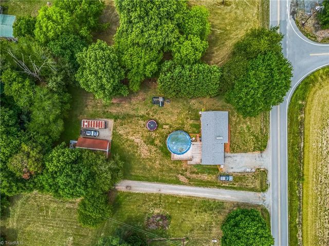 1453 Longtown Road, Yadkinville, NC 27055