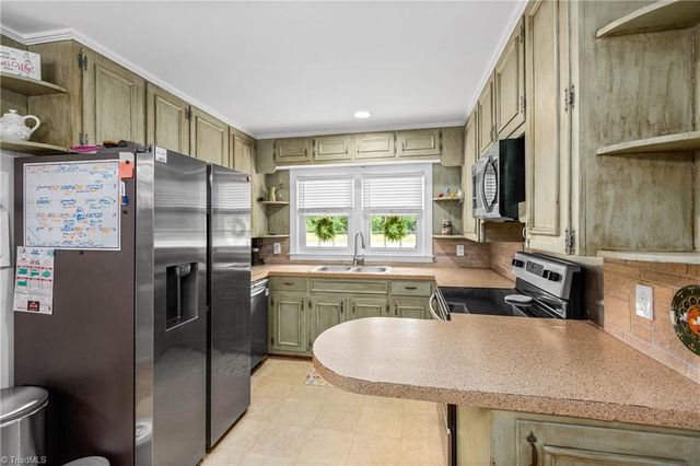 1453 Longtown Road, Yadkinville, NC 27055