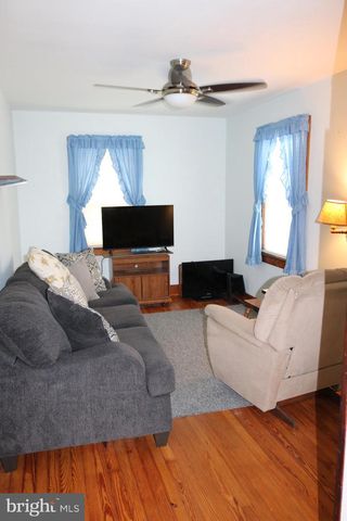 567 N FRANKLIN ST, Hanover, PA 17331
