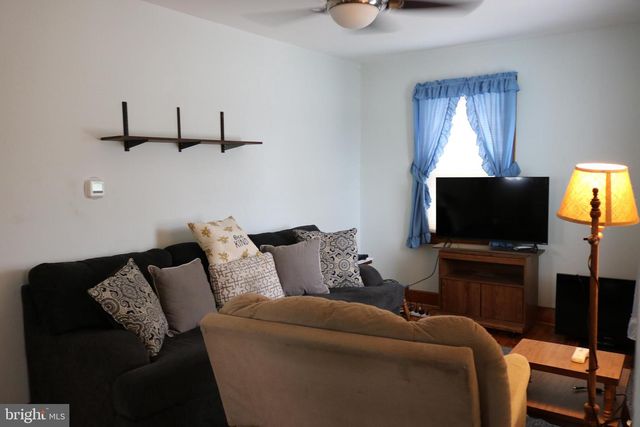 567 N FRANKLIN ST, Hanover, PA 17331