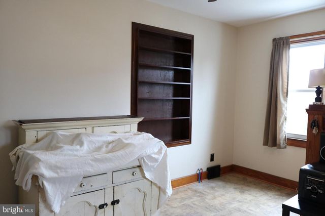 567 N FRANKLIN ST, Hanover, PA 17331