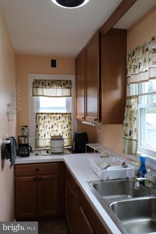 567 N FRANKLIN ST, Hanover, PA 17331