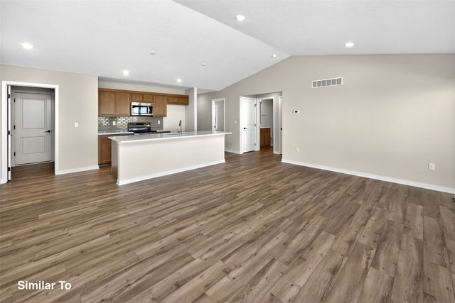 9838 Watermeadow Circle, Johnston, IA 50111
