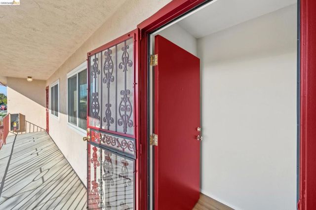 2727 Mcgee Ave, Berkeley, CA 94703