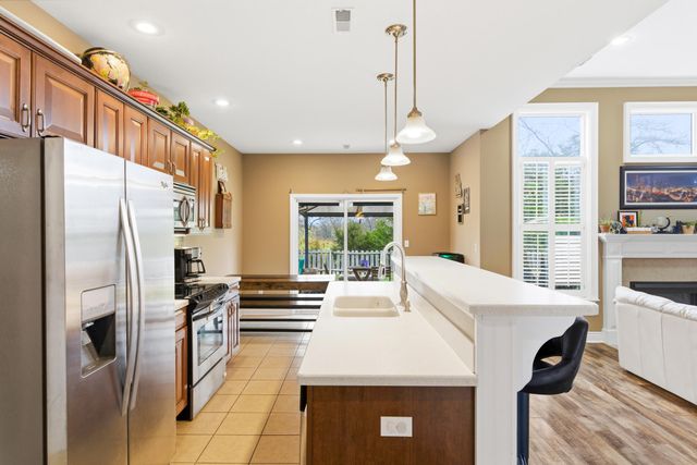 5105 WHITEFISH DR, Columbia, MO 65203