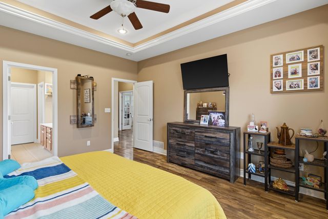 5105 WHITEFISH DR, Columbia, MO 65203