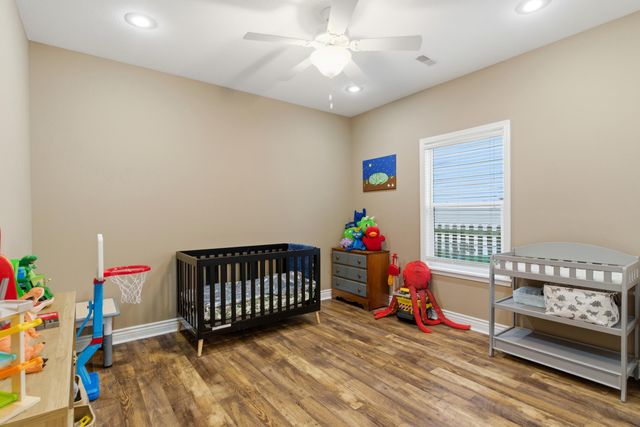 5105 WHITEFISH DR, Columbia, MO 65203