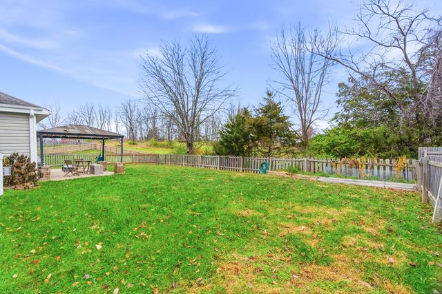 5105 WHITEFISH DR, Columbia, MO 65203