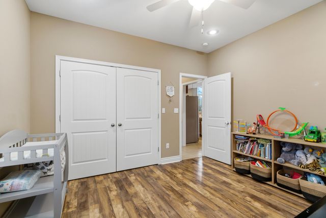 5105 WHITEFISH DR, Columbia, MO 65203