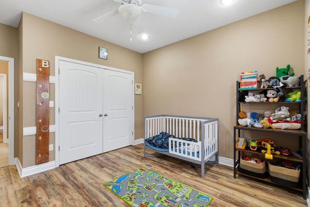 5105 WHITEFISH DR, Columbia, MO 65203