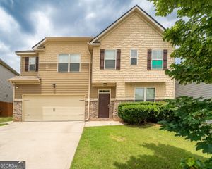 5235 Cantbury Way, Atlanta, GA 30349