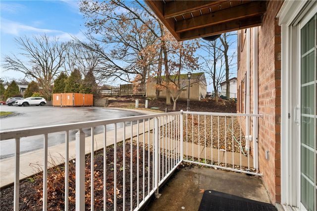 601 Dehaven Court, Shaler, PA 15116