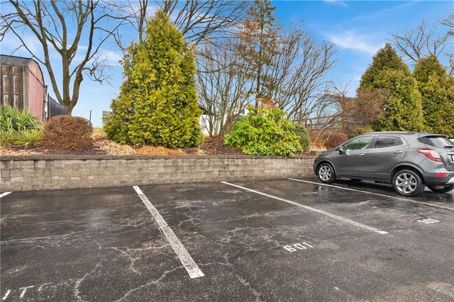 601 Dehaven Court, Shaler, PA 15116