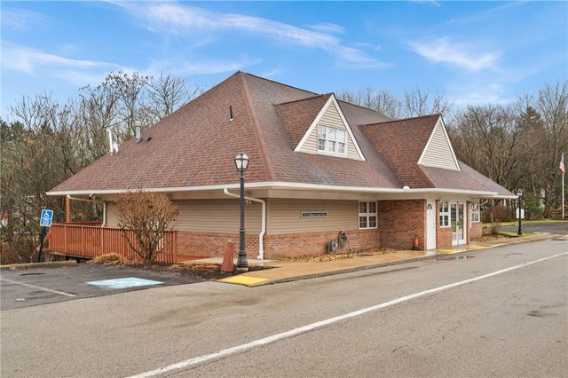 601 Dehaven Court, Shaler, PA 15116