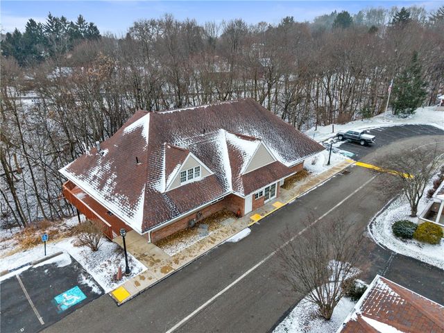 601 Dehaven Court, Shaler, PA 15116