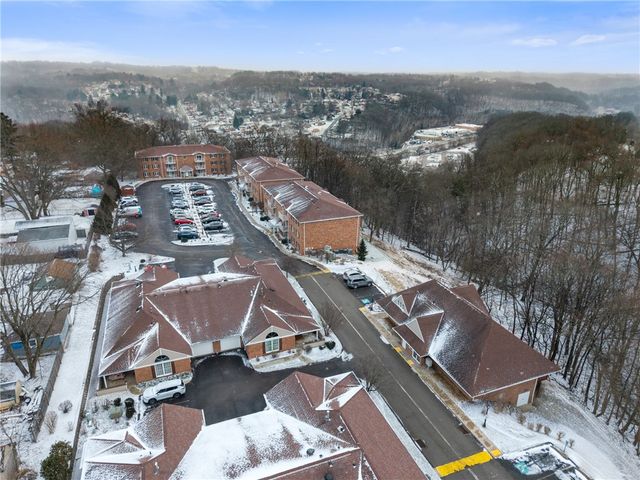 601 Dehaven Court, Shaler, PA 15116