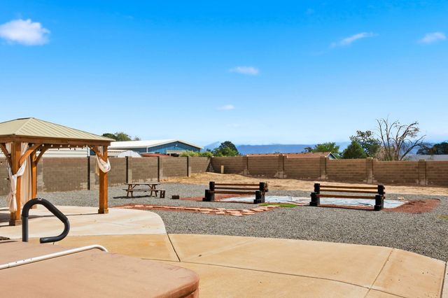 120 Itasca Road SE, Rio Rancho, NM 87124