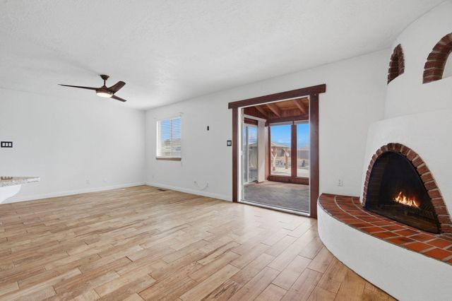 120 Itasca Road SE, Rio Rancho, NM 87124