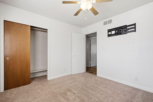 120 Itasca Road SE, Rio Rancho, NM 87124