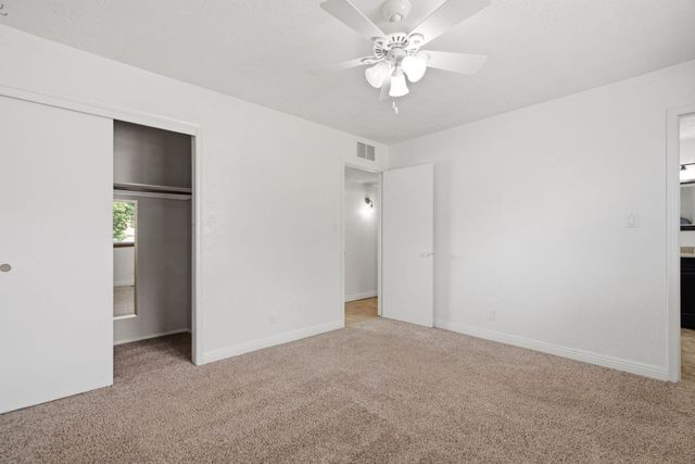 120 Itasca Road SE, Rio Rancho, NM 87124
