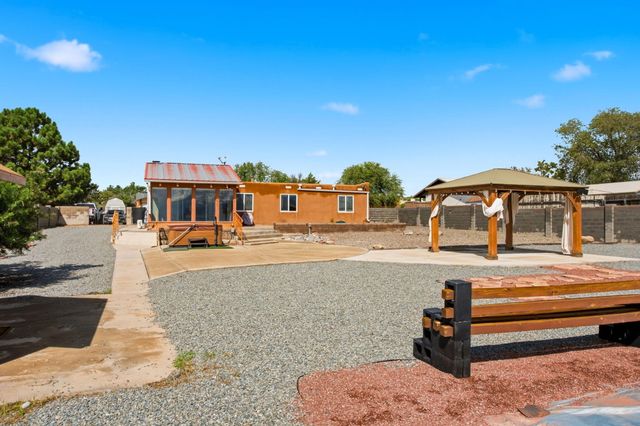 120 Itasca Road SE, Rio Rancho, NM 87124