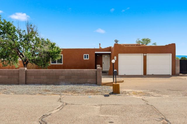 120 Itasca Road SE, Rio Rancho, NM 87124