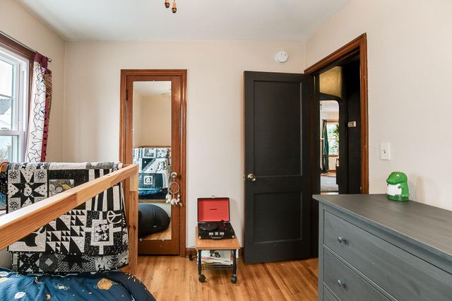 973 Galvin Avenue, West Saint Paul, MN 55118