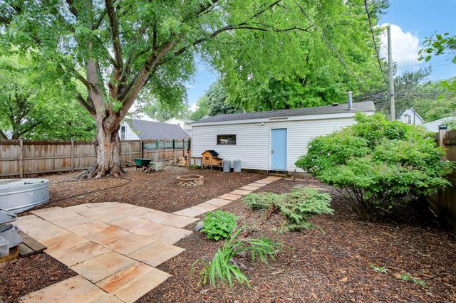 973 Galvin Avenue, West Saint Paul, MN 55118
