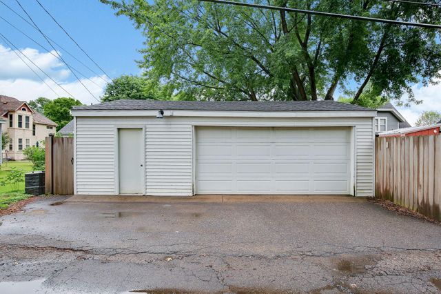 973 Galvin Avenue, West Saint Paul, MN 55118