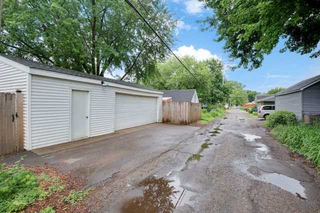 973 Galvin Avenue, West Saint Paul, MN 55118