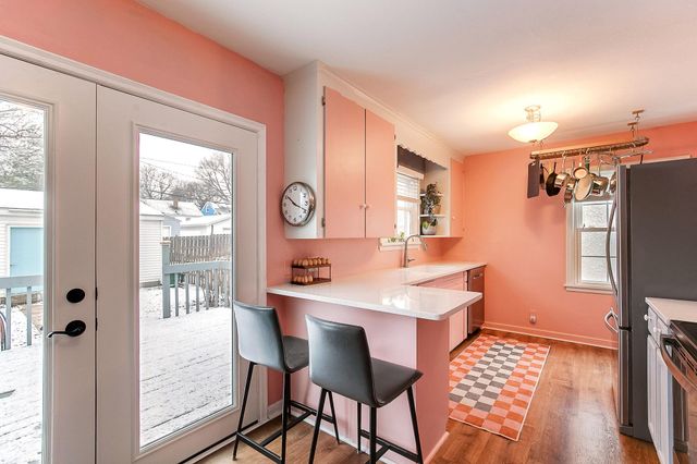 973 Galvin Avenue, West Saint Paul, MN 55118