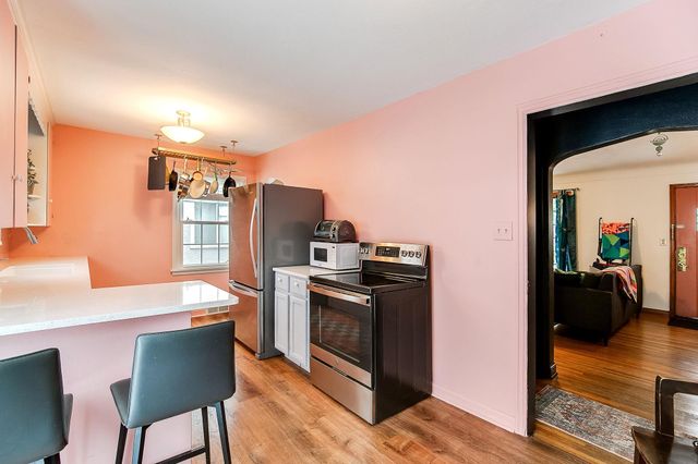 973 Galvin Avenue, West Saint Paul, MN 55118