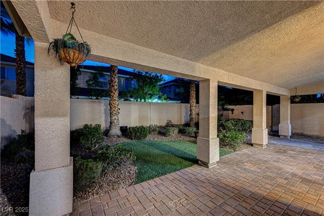 10921 Calcedonian Street, Las Vegas, NV 89141