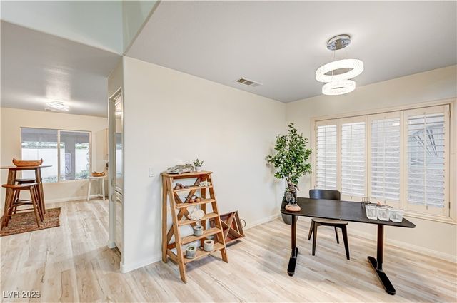 10921 Calcedonian Street, Las Vegas, NV 89141