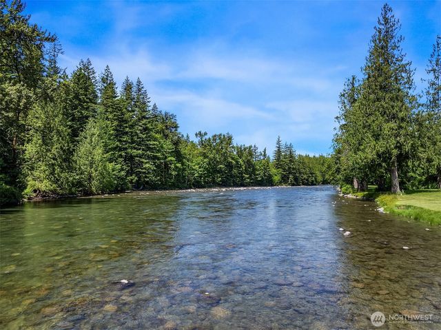 12125 434th Avenue SE, North Bend, WA 98045