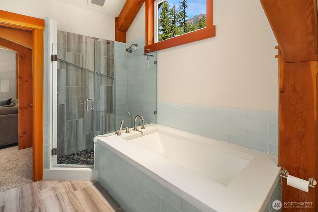 12125 434th Avenue SE, North Bend, WA 98045