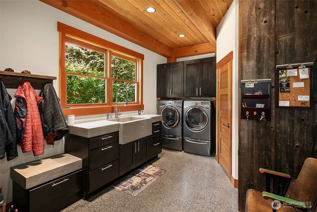 12125 434th Avenue SE, North Bend, WA 98045