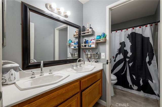 33820 Canyon Ranch Road, Wildomar, CA 92595