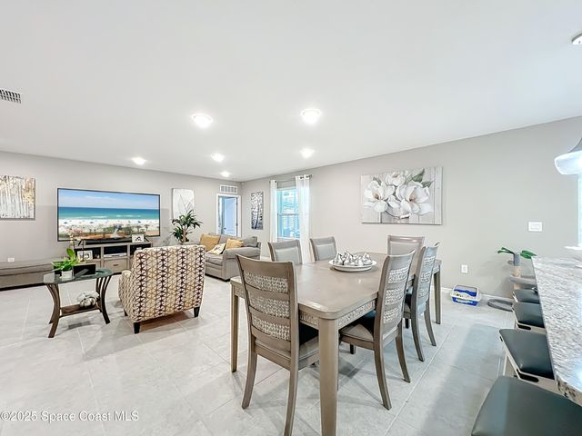 363 Eckert Street SE, Palm Bay, FL 32909