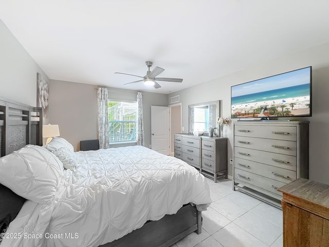 363 Eckert Street SE, Palm Bay, FL 32909