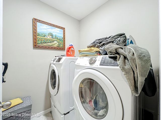 363 Eckert Street SE, Palm Bay, FL 32909