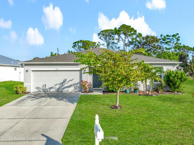 363 Eckert Street SE, Palm Bay, FL 32909