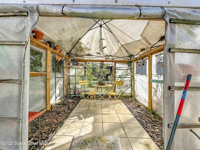 363 Eckert Street SE, Palm Bay, FL 32909